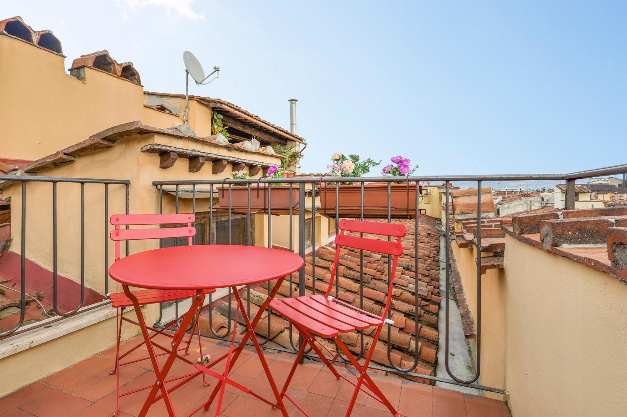 Palazzo Borghese With Panoramic Terrace *