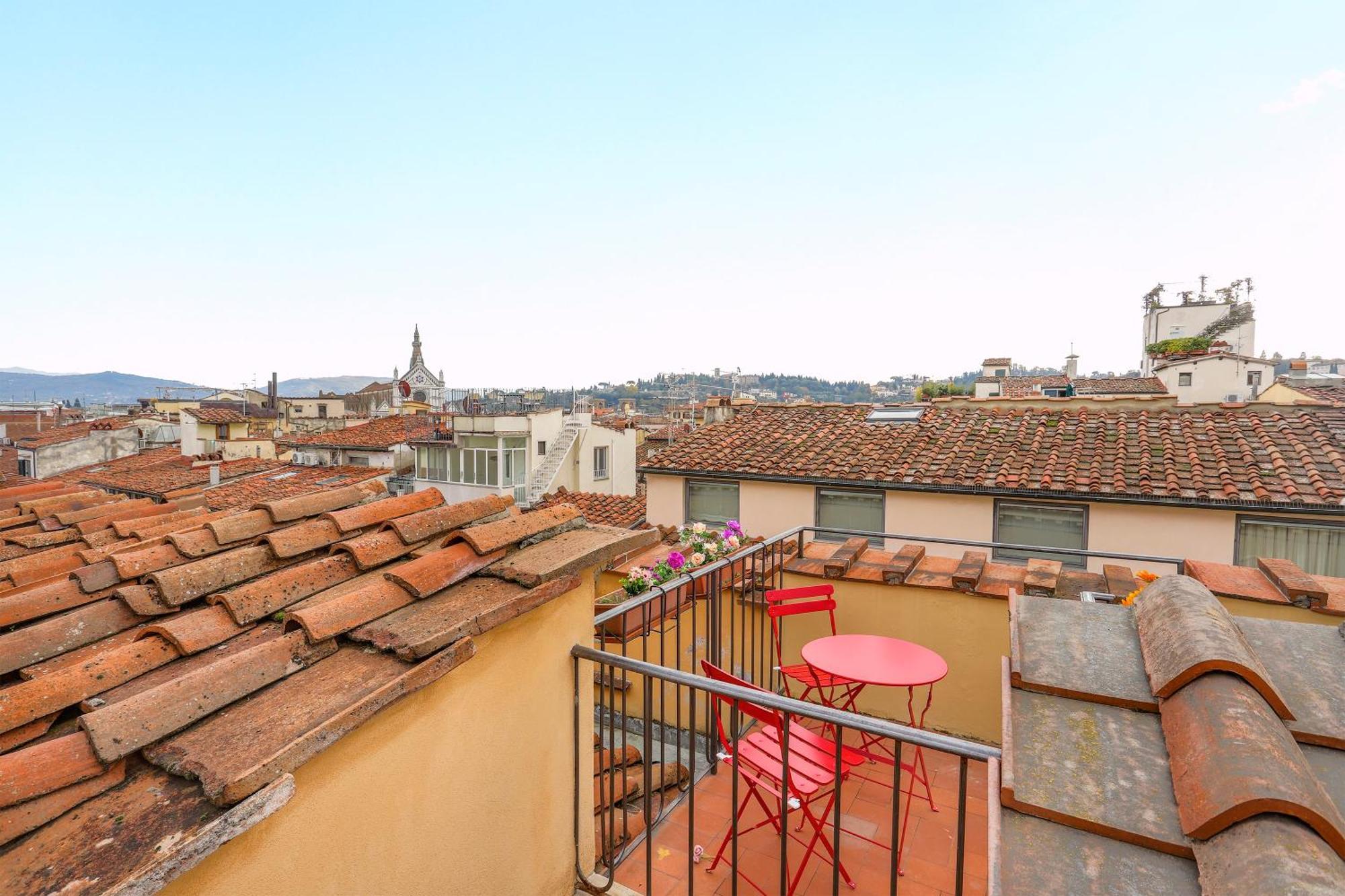 Palazzo Borghese With Panoramic Terrace Apartamento